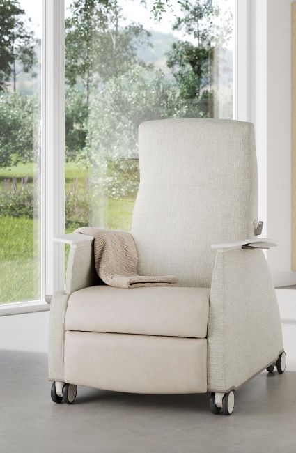 Lounge Recliner for Medical Facilities by ROF Tampa